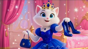 Милый котенок пришел на шоу своей мамы, нанеся макияж