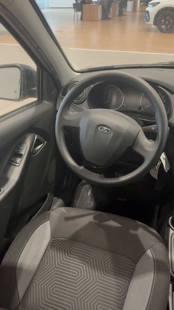 Lada (ВАЗ) Granta '2023 смотреть онлайн