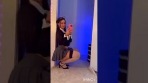 Зои ИСО ~ Модная модель на высоких каблуках и в нейлоновых чулках, биография, википедия,