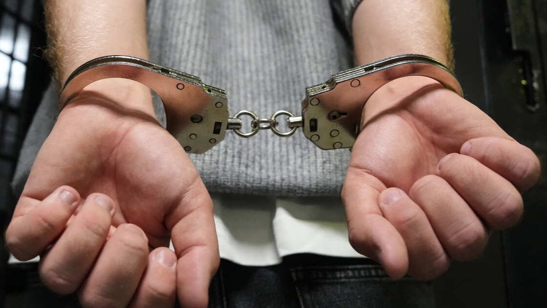 Житель Запорожской области задержан за призывы к терроризму смотреть онлайн