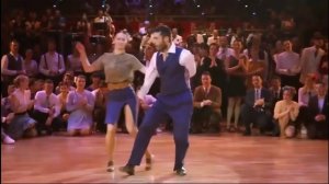 Dansez jusqu'au matinn