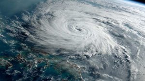 Около 50 тысяч домов остались без света в Великобритании из-за циклона "Горетти"