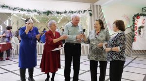 новогоднее поздравление от команды "Табунщик"(конец)