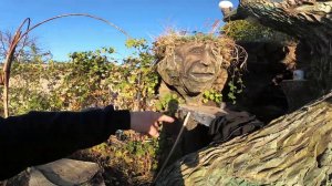 как сделать забор без  кирпича и  фундамента .из заборных плит.10  лет стоят на  даче.