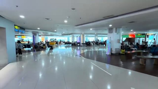 Беженец🇮🇩Бали. НОВЫЙ ГОД НА ЯВЕ С СИНДИ. ОПАЗДЫВАЕМ Н смотреть онлайн