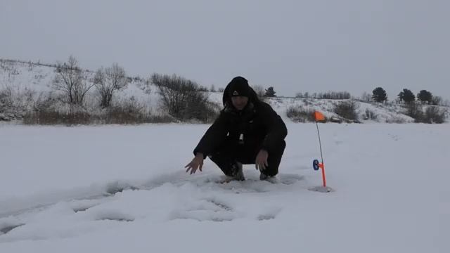 ЭТО БЕЗУМИЕ, ПОПАЛ НА ДИКИЙ ЖОР ЩУКИ В ДЕРЕВЕНСКОМ ПРУДУ. Рыбалка на балансир и жерлицы