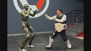 Роботы и Кунг Фу: Удары ногами🤣