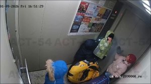 Дети застряли в лифте и вот что случилось...