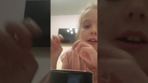 не знаю чем заняться...о распакую я подарки!!!!! крутая распаковка новогодних подарков Даши А5. крут