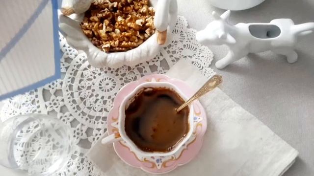 Дым кофе завитки.mp4 смотреть онлайн