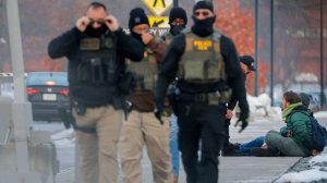 Еще один агент ICE открыл огонь и ранил супругов в Портленде