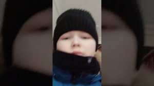 сидим в подъезде