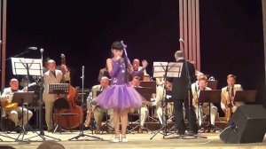 Диана Анкудинова и оркестр - "Бутерброд" (Тольятти 26.01.2014)