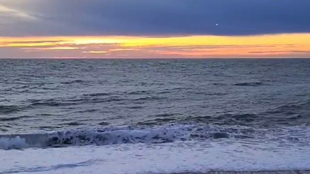 Красивейший закат. Сочи. Море. смотреть онлайн