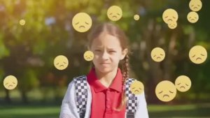 Лайк Крошки Настя помогает новечкам в первый школьный день