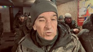 Воины 5-й армии  Шторм передают всем Привет и Поздравляют с Новым годом. Берегите себя братцы.