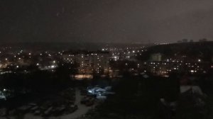 Вид с 14 этажа на ночной город.