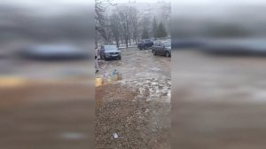 Скважина продолжает работать