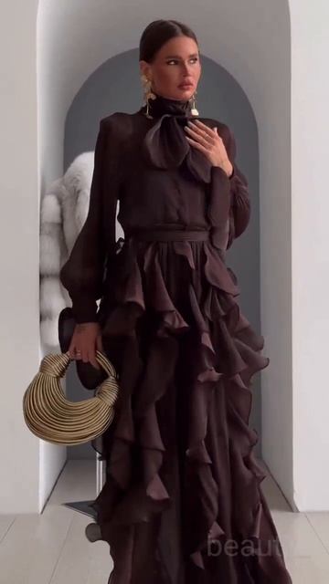 Clip from Beauty смотреть онлайн