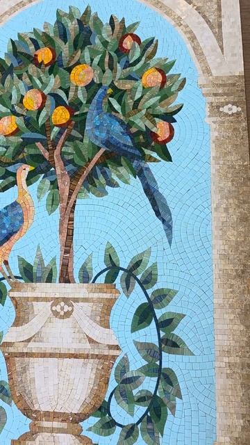 Панно из мозаики "Две птицы"