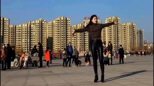 Танцует Цин Цин.."нарезка"