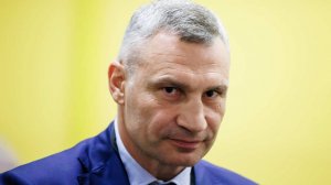 Кличко призвал киевлян по возможности покинуть город