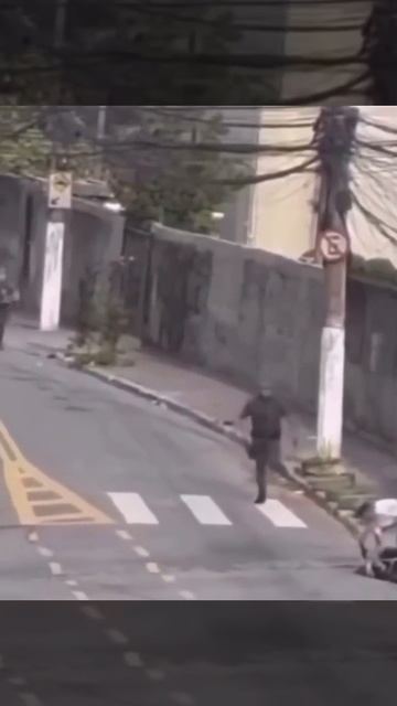 #Бразилия Трехочковый. Интересно, всетаки догнал или нет?) смотреть онлайн