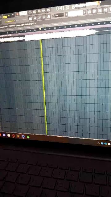 стрим смотреть онлайн