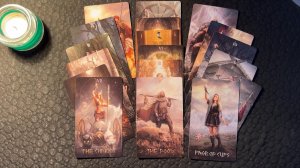 Таро: Что ОН думает о ВАС?