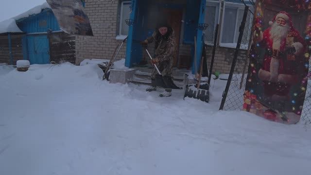 Снежный циклон в регионе. Рождество в деревне. смотреть онлайн