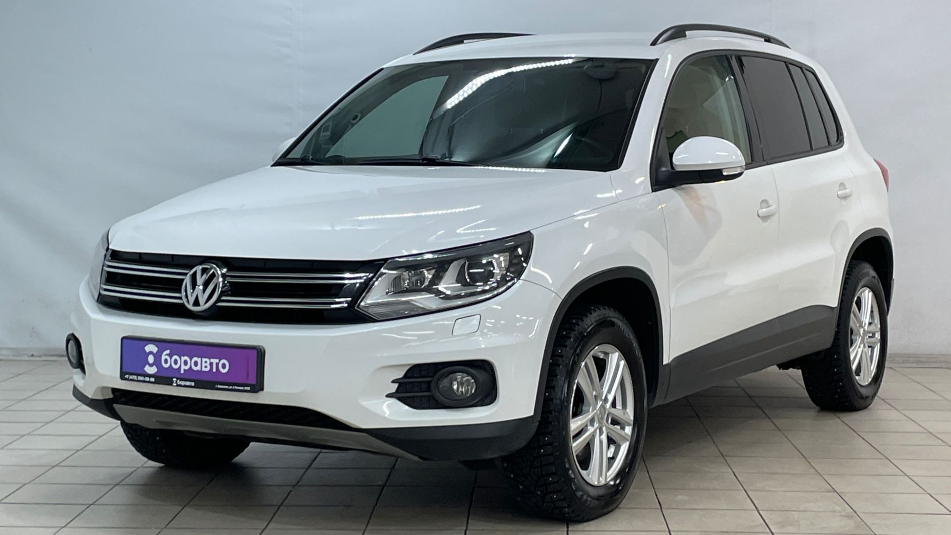VOLKSWAGEN TIGUAN смотреть онлайн