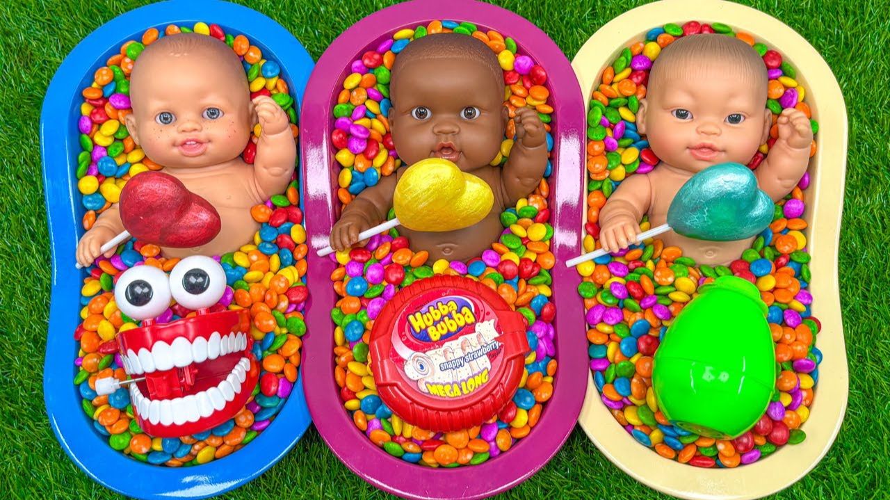 ЗАБАВНЫЕ ПУПСЫ В ВАННОЧКАХ С КОНФЕТАМИ. МУЛЬТФИЛЬМЫ ДЛЯ ДЕТЕЙ смотреть онлайн