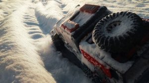 Полноприводный радиоуправляемый снежный ураган Crossrc EMO X4