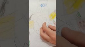 Камиль рисует вазу