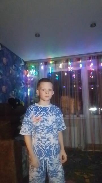 придумал танец смотреть онлайн