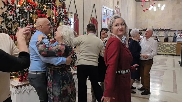 А мне всё кажется... 10.01.26... смотреть онлайн