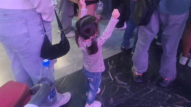 Карина Кросс в Краснодаре. Новый фуд-холл "Небо 313" смотреть онлайн