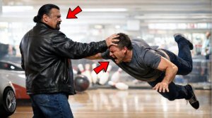 БЫДЛО в боулинге ＂ПЕРЕБРАЛО＂ и ДОКОПАЛОСЬ до стариков. Когда подошел ОН все ЗАТИХЛИ. ЖЕСТК