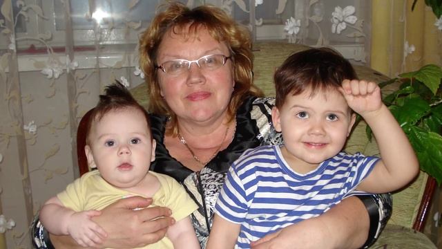 Песня 🎁🌲❤️ "А наши дети вырастут скоро"💯🔥 смотреть онлайн