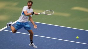 Даниил Медведев вышел в финал на теннисном турнире в Брисбене