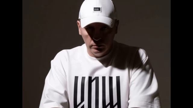 ВИТАЛИЙ РЕУТОВ КАЖДУЮ МИНУТУ НАХОДИТСЯ ПОД УДАРОМ смотреть онлайн