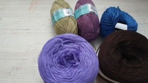 РАСПАКОВКА ТАЙНОЙ "КОРОБОЧКИ" // ПОДАРКИ от вязальных ПОДРУГ