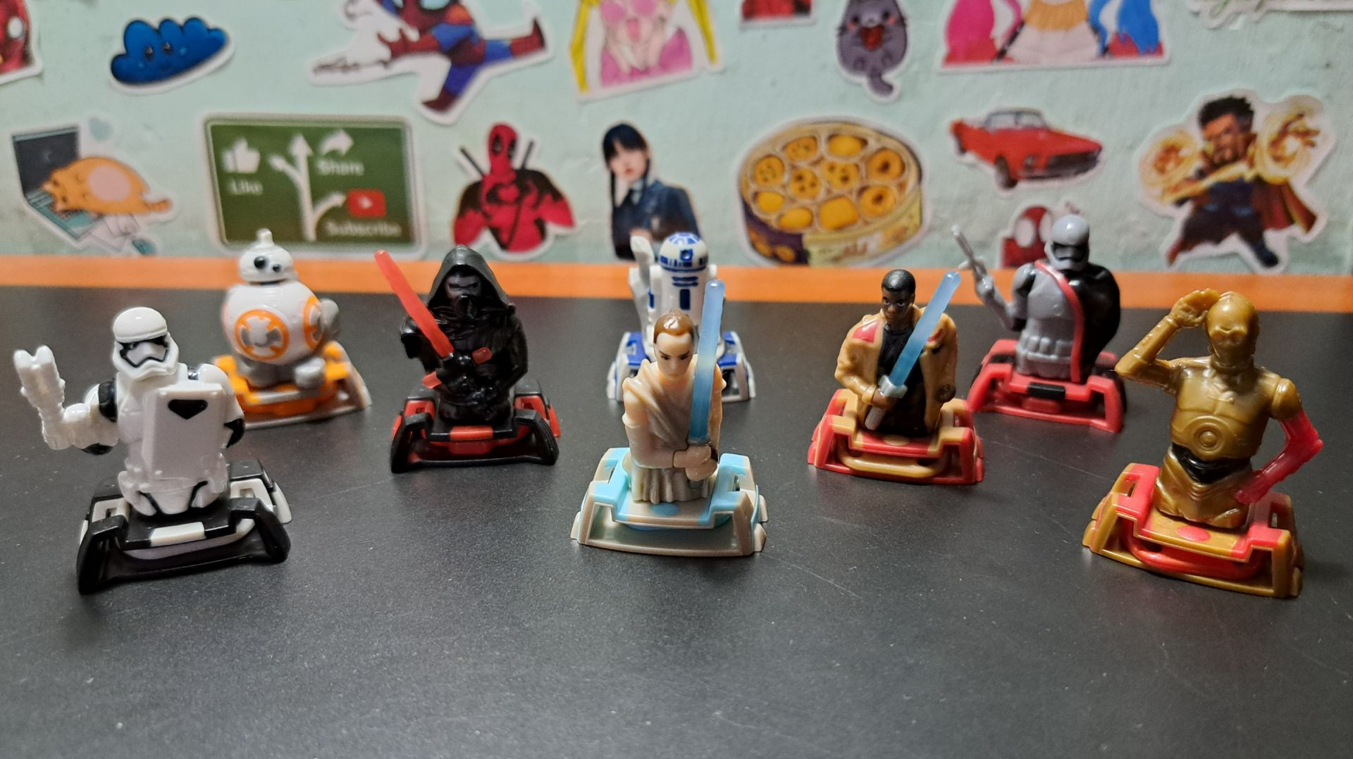 ЗВЁЗДНЫЕ ВОЙНЫ из Киндер-Сюрпризов \ Обзор заключительной коллекции | Возвращение в 2019 год! смотреть онлайн