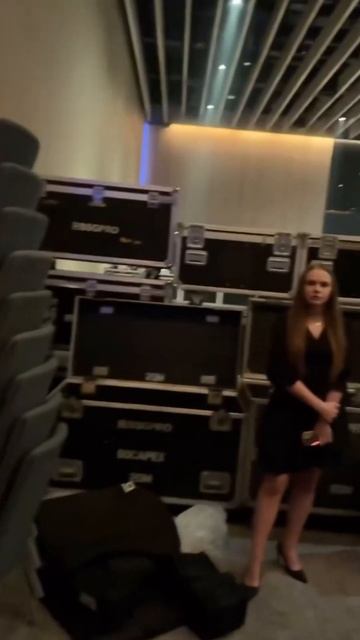 Скоро вновь на гастроли…✈️ смотреть онлайн