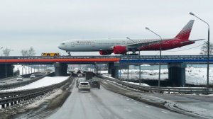 Пассажиры в Шереметьево рассказали, что рейсы отменялись после 12 часов ожидания