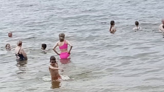 Уса. Дикий пляж смотреть онлайн