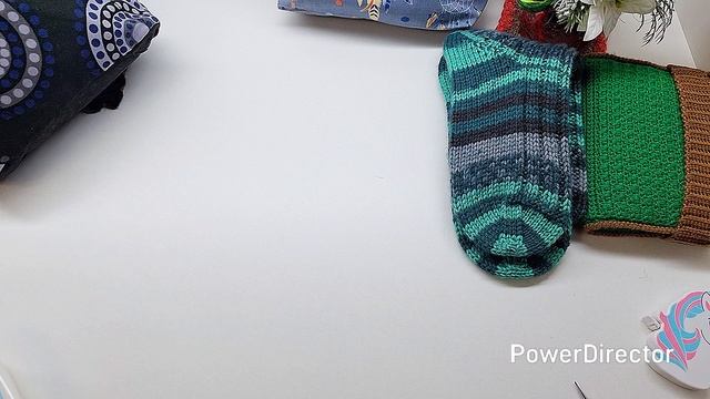 Вязовлог 1'26 Продвижения// Новый плед в работе// 29 готовых работ// Первый вязовлог в 2026 году смотреть онлайн