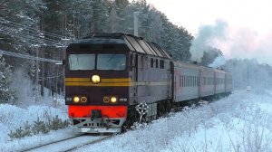 ТЭП70-0523 с пригородным поездом Шарташ - Алапаевск в о.п. Никель