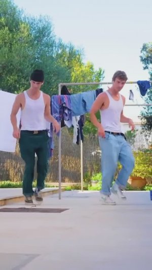 Ziggy in tha House -  ремикс песни Если идёт дождь, значит идёт дождь.