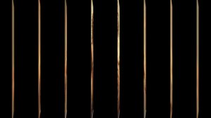 Включи по громче в наушниках